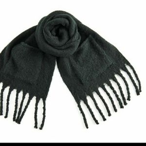 NWT $32 Women's LC Lauren Conrad Super Brushed Blanket Scarf